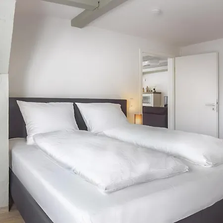 Gutshaus No4 アパート ハイリゲンハーフェン